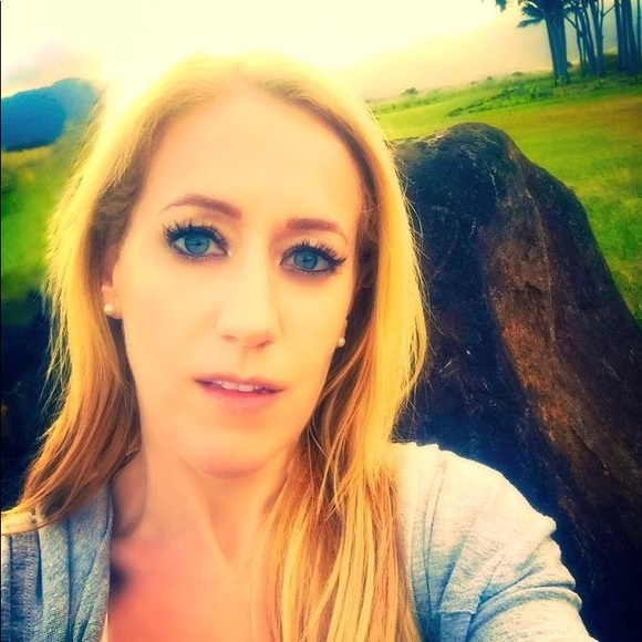 Meet the Posher Other - Meet your Posher, Kat